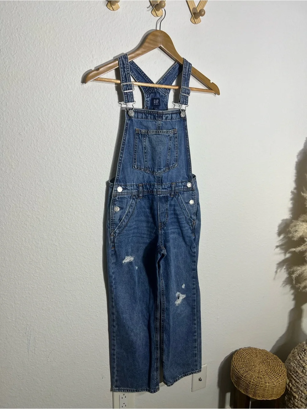 GAP • kids denim distressed overalls size medium